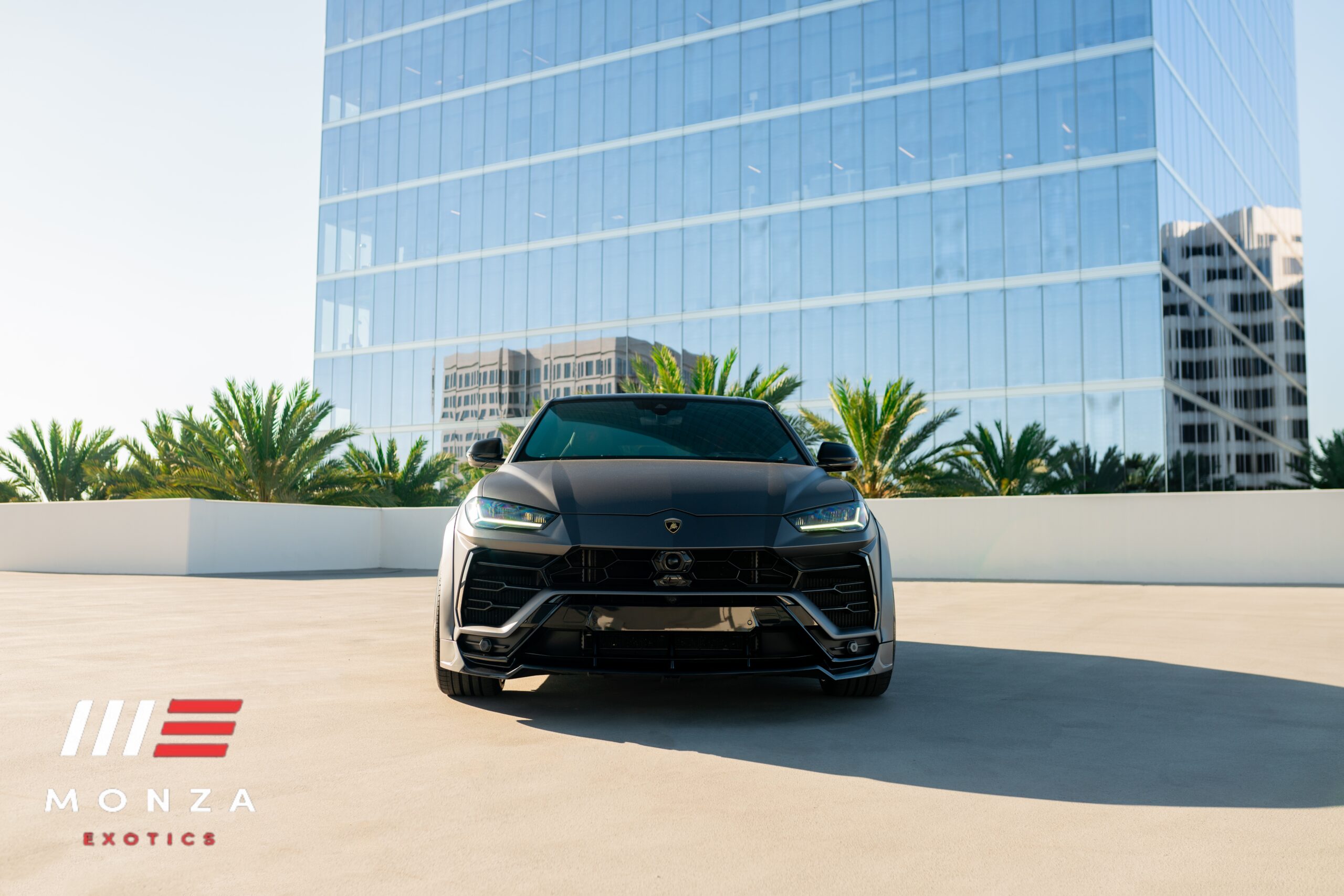 WIDE_BODY_URUS_SATIN_GREY-1-scaled