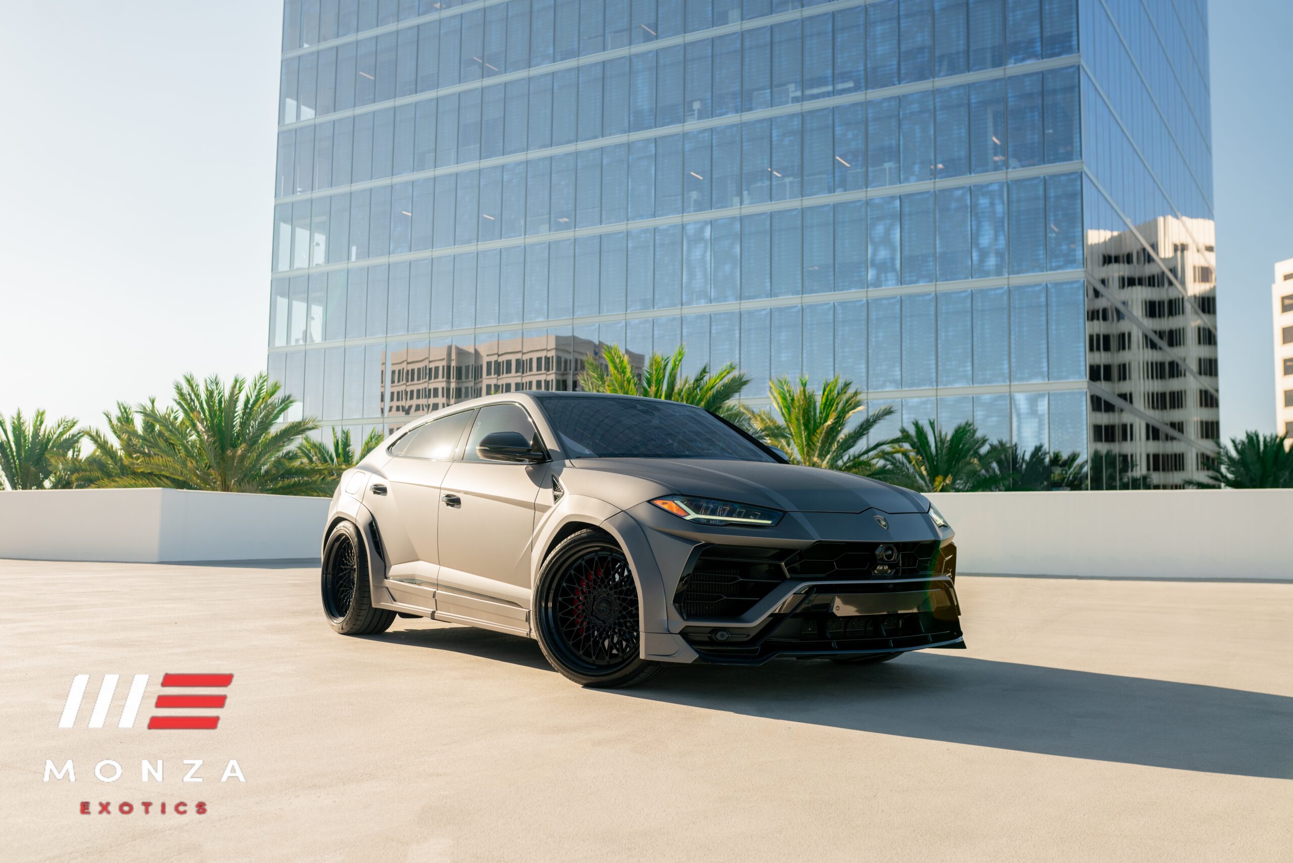 WIDE_BODY_URUS_SATIN_GREY-3-scaled